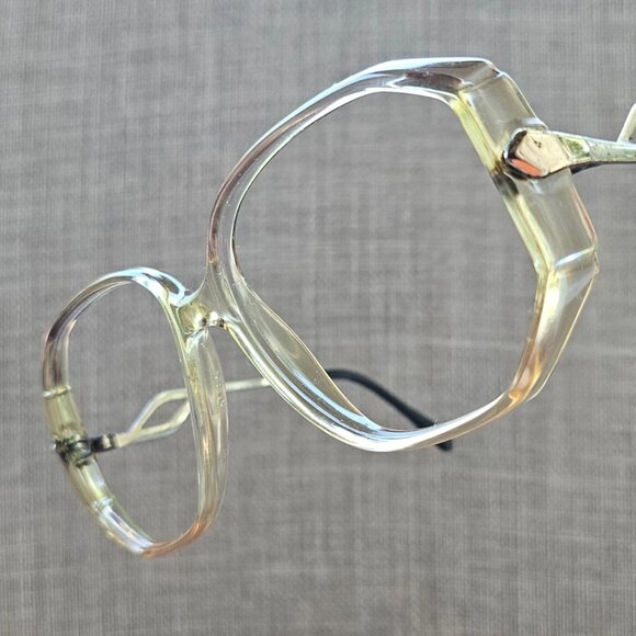 Vintage Eyeglasses Frame Tan Clear/Gold Tone Glasses Frame 52[]15 135 Eye Wear - Picture 1 of 11